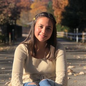 Meet your Posher, Annika